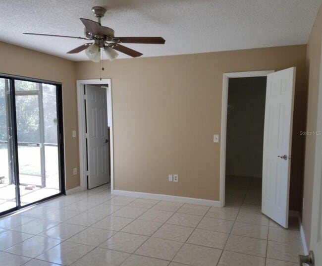 Building Photo - 3546 Acorn St