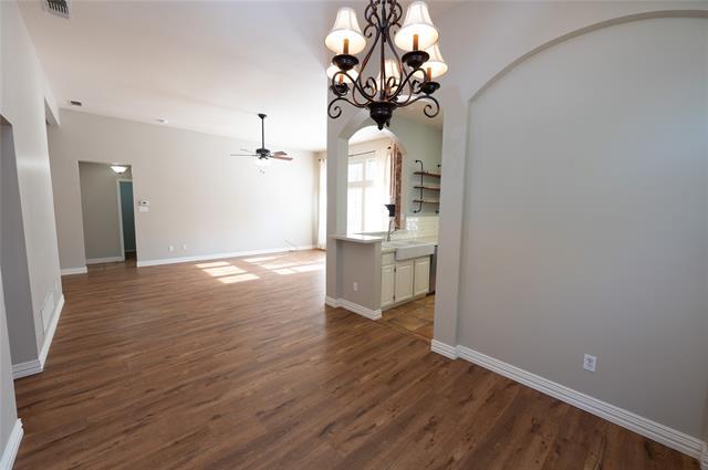 Building Photo - 8417 Falconet Cir