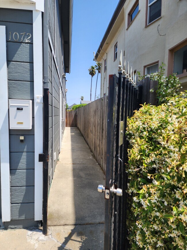 Building Photo - 1072 18th Street