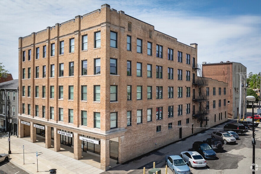 Building Photo - 113 N Ohio Ave