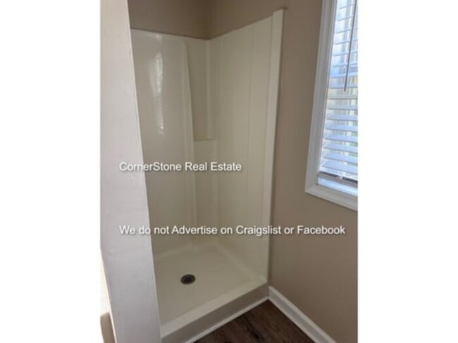 Building Photo - 1552 Clan Campbell Dr
