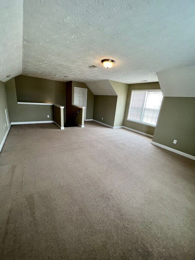 Building Photo - 1030 Coral Drive