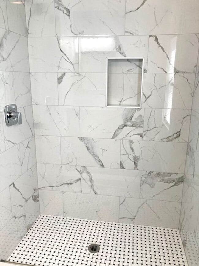 Building Photo - 1 Bedroom New Construction Home Close to S...