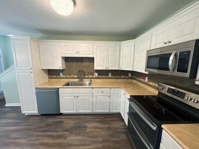 Building Photo - 106 Wyndham Ct