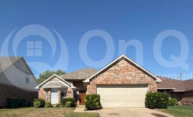 Primary Photo - 733 Rockett Ln