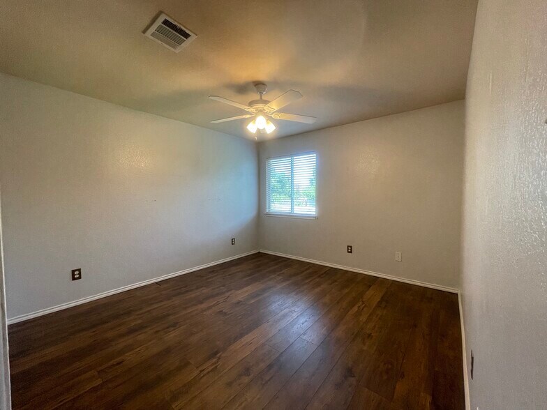 Building Photo - 411 Marquitos Drive