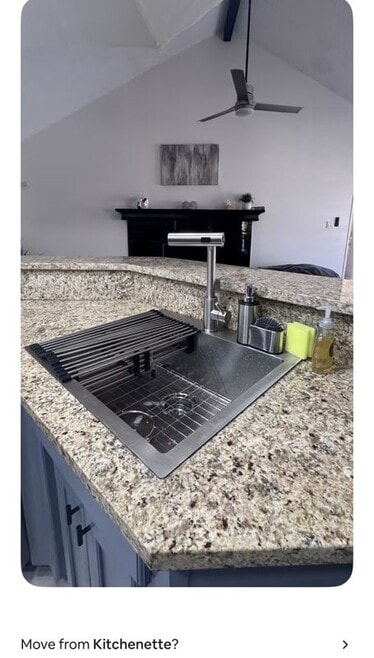 Building Photo - 2409 Summer Pl Dr