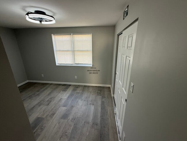 Building Photo - 1120 Passmore St