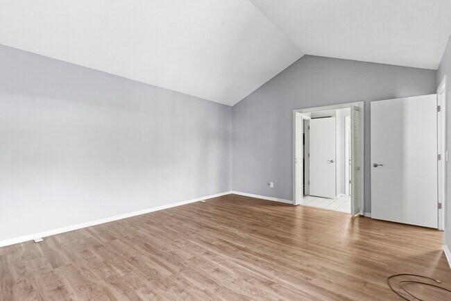 Building Photo - 3460 E Catalpa St