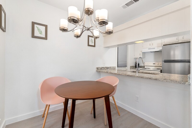 Building Photo - 10111 Golden Meadow Dr