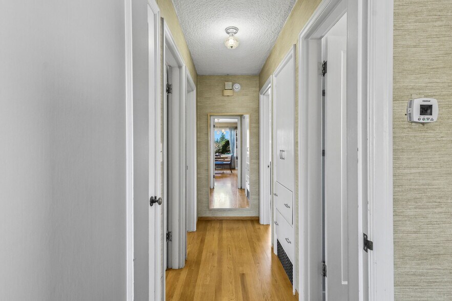 Building Photo - 4416 NE Prescott St