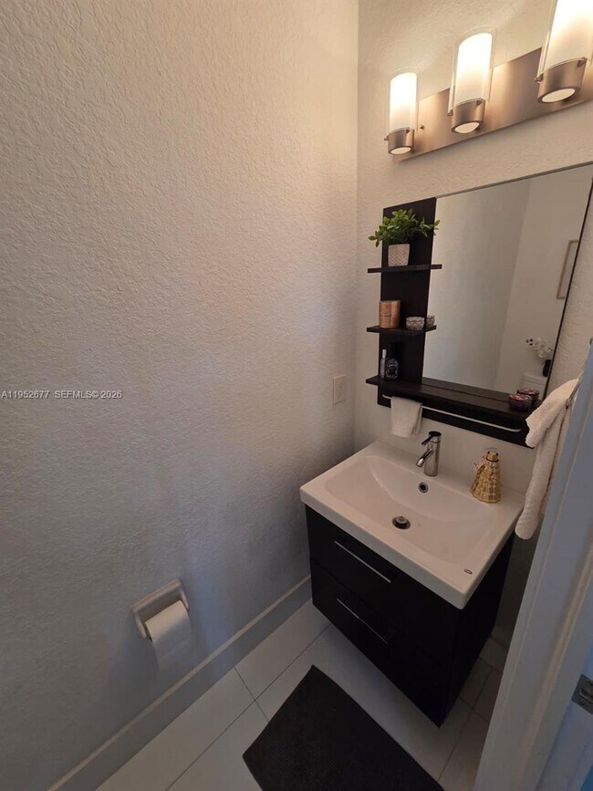 Building Photo - 11260 NW 84th St