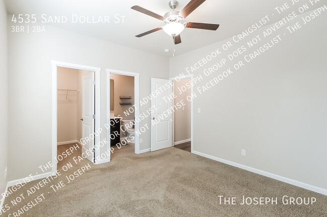 Building Photo - 4535 Sand Dollar Dr