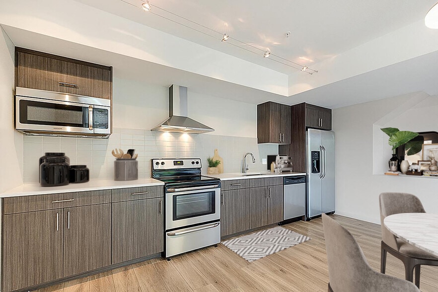 Building Photo - E14 Apartments