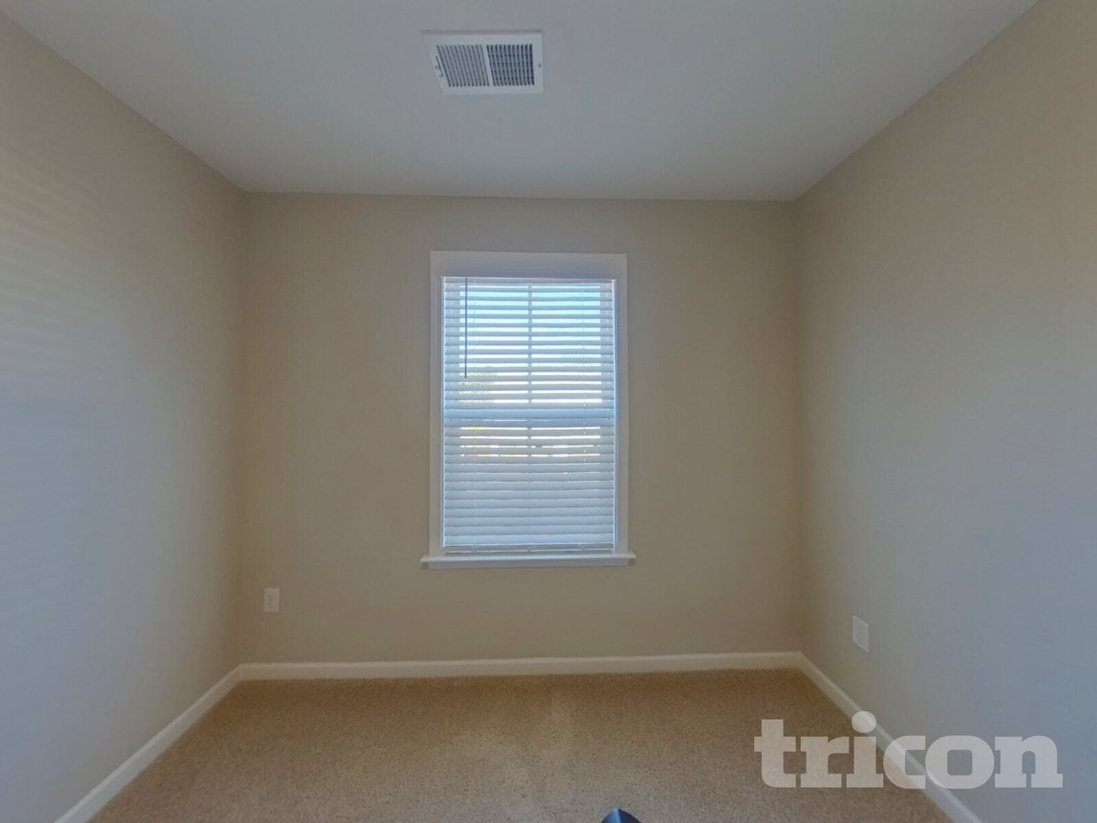 Building Photo - 2 Beautyberry St