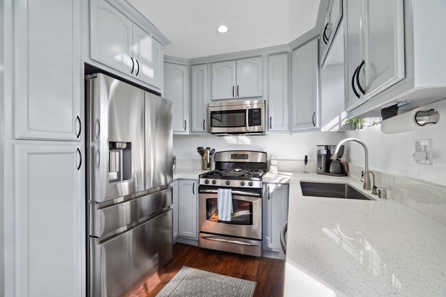 New appliances - 2320 S Genesee Ave