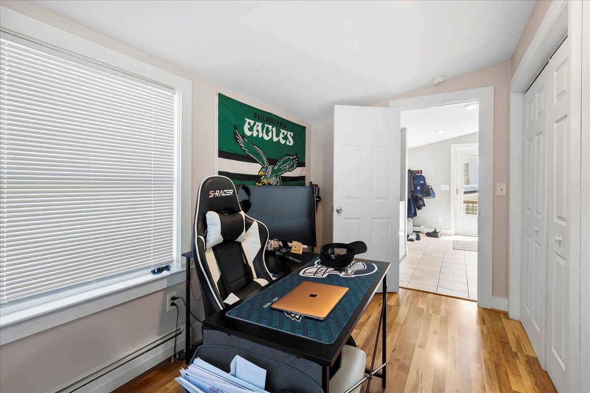 Building Photo - 39 HUDSON Street, Second Floor