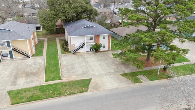 Building Photo - 10877 Ansley Ave