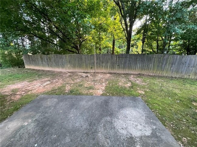 Building Photo - 655 Arncliffe Ct