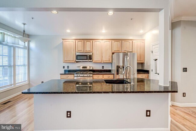 Building Photo - 5820 Pearson Ln