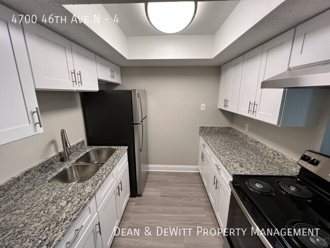 Building Photo - 4700 46th Ave N