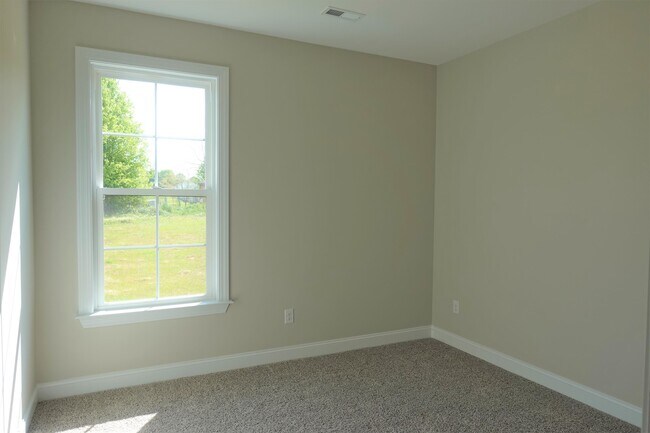 Building Photo - 202 Turkey Trot Rd