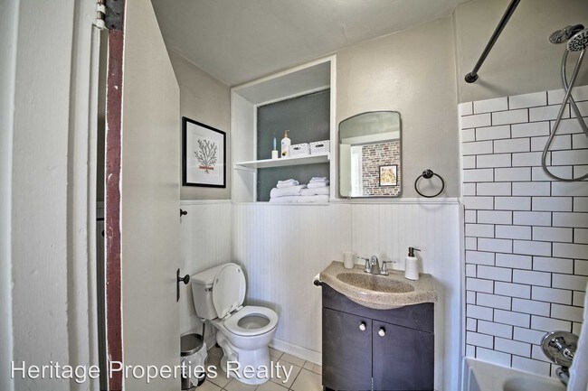 Building Photo - 3434 Shenandoah Ave