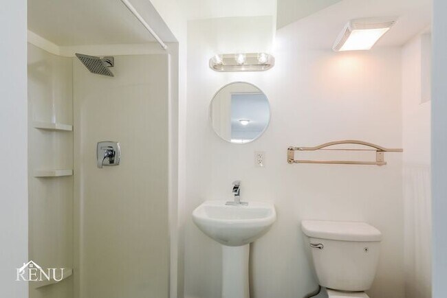 Building Photo - 4243 Ashwick Terrace