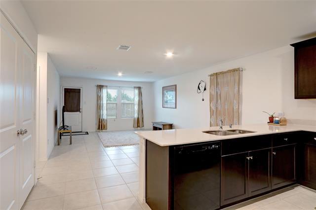 Building Photo - 5705 Rockrose Ln