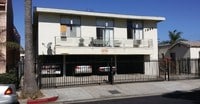 Building Photo - 1045 N Ardmore Ave