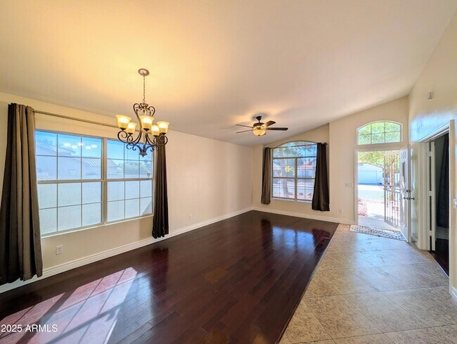 Building Photo - 5232 W Tonto Rd
