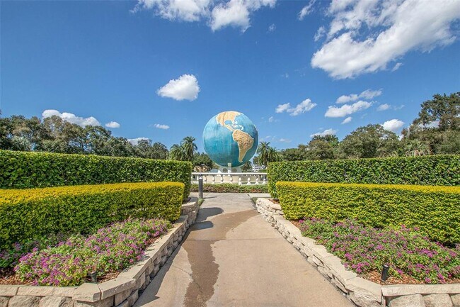 Building Photo - 2041 Australia Way W
