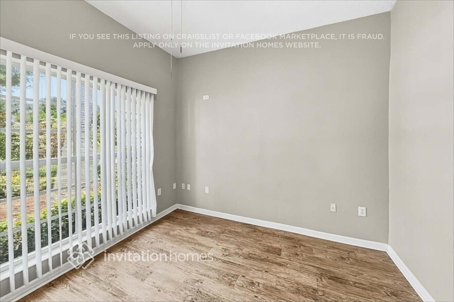 Building Photo - 12575 Cara Cara Loop