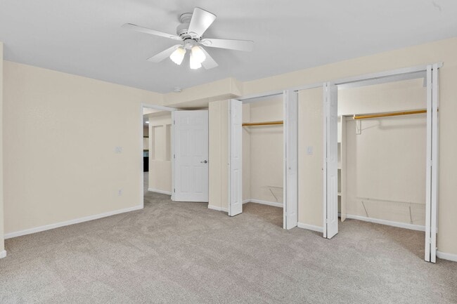 Building Photo - Beautiful home with 5 bedrooms, 3 1/2 bathrooms, 3-car garage available now!