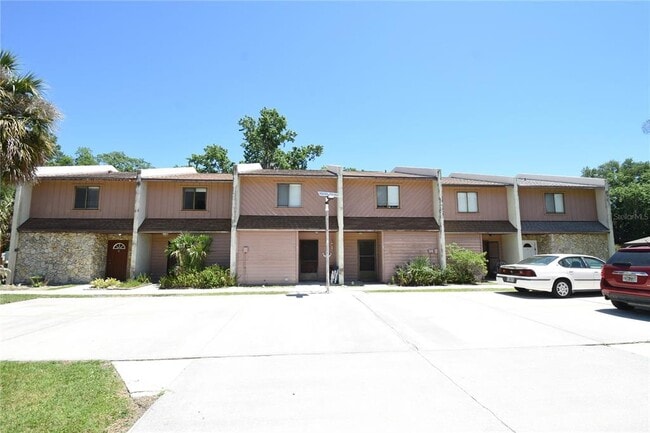 Building Photo - 15 Florida Park Dr N