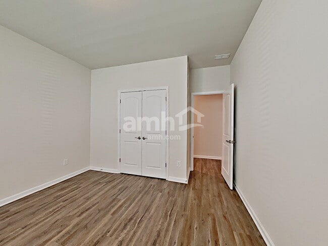 Building Photo - 2410 Abundance Ln