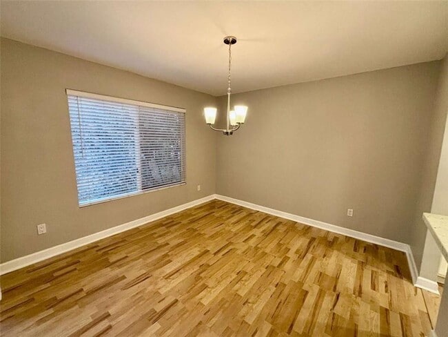 Building Photo - 58 Rumson Ct