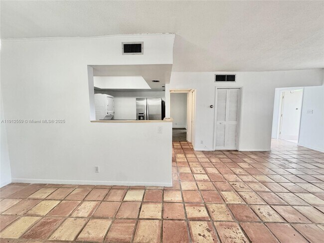 Building Photo - 14901 SW 4th St