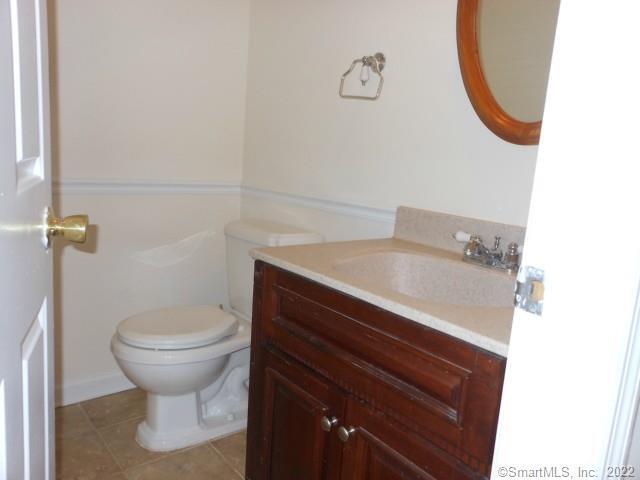Building Photo - 160 Willow Springs