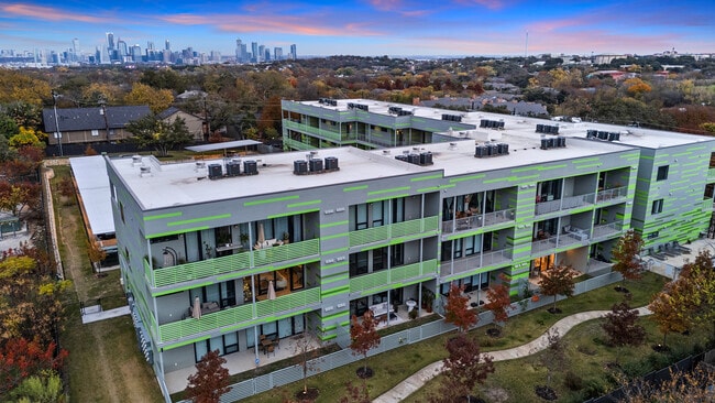 Building Photo - 4004 Banister Ln