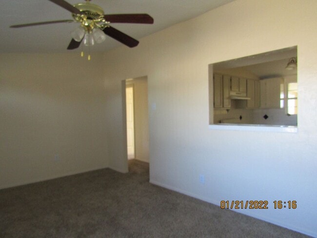 Building Photo - Very nice home located in the Gooch Area! New Flooring ( LVP) /Freshly Painted/No Pets!