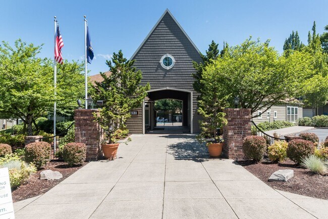 Building Photo - Great Location! 2 bedroom, 2.5 Bathroom Townhouse in Orchard Hills!!