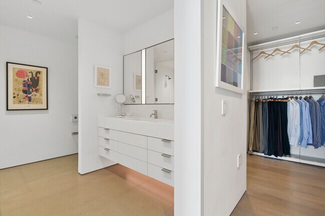 Building Photo - 188 Minna St