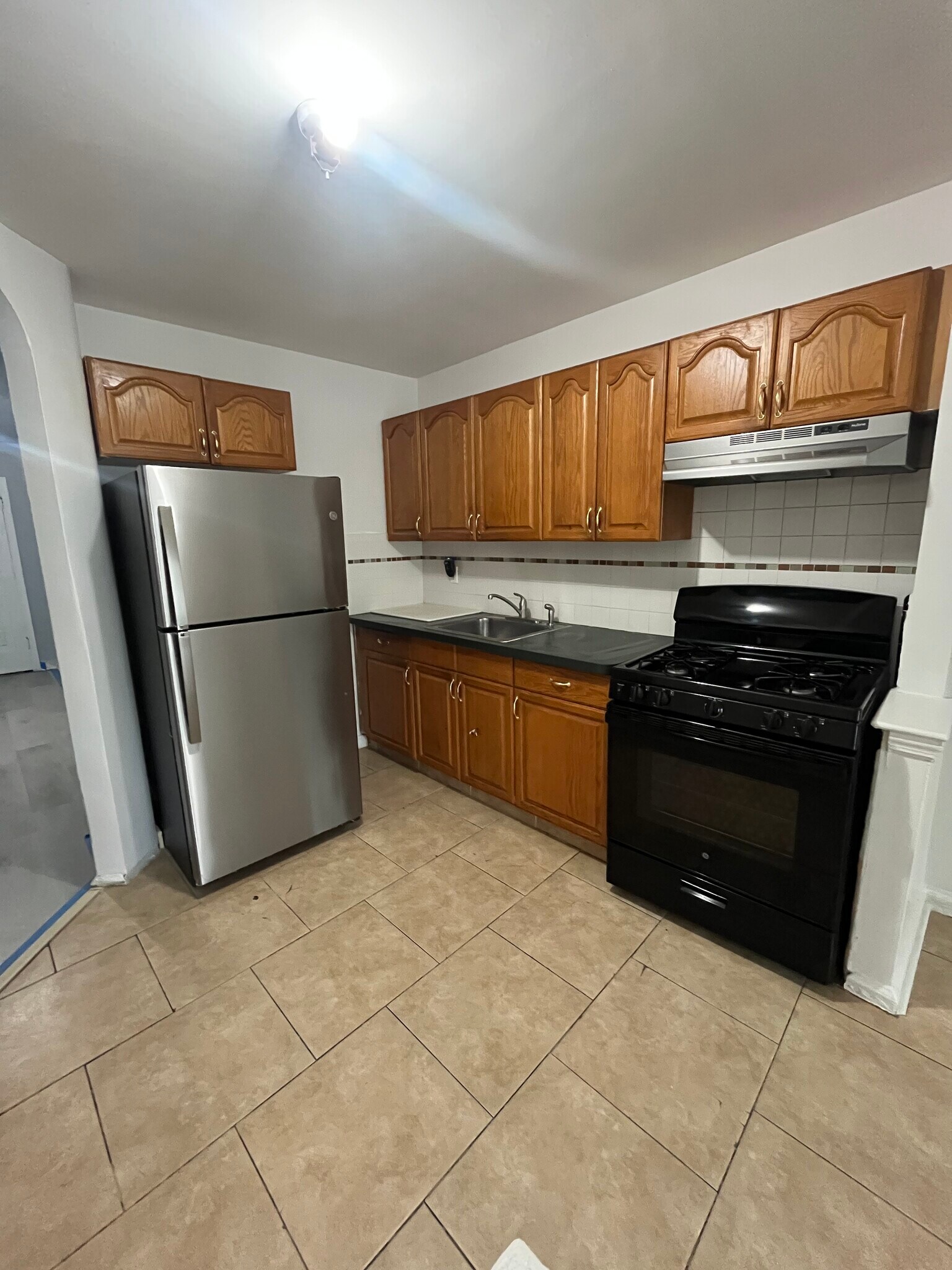 Kitchen - 5111 Avenue H