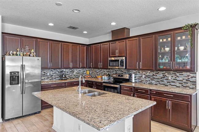 Building Photo - 985 Fallcreek Point