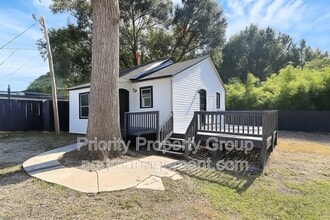 Building Photo - 1104 1/2 Linwood Road