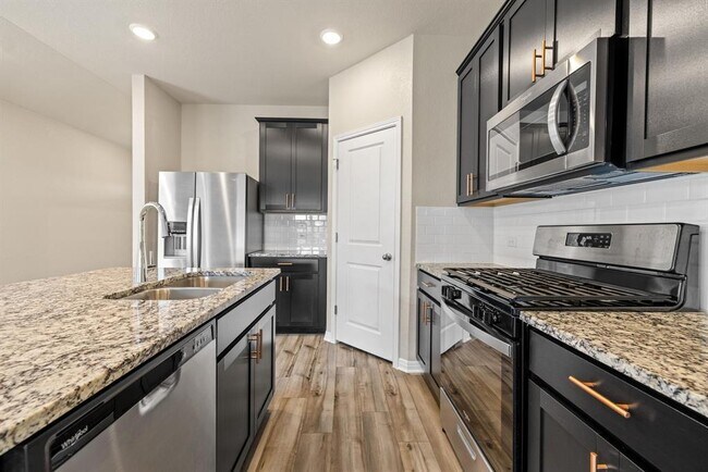 Building Photo - 200 Outlaw Dr