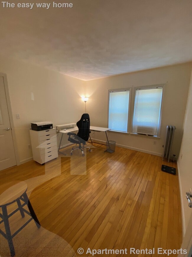 Building Photo - 55 Farragut Ave