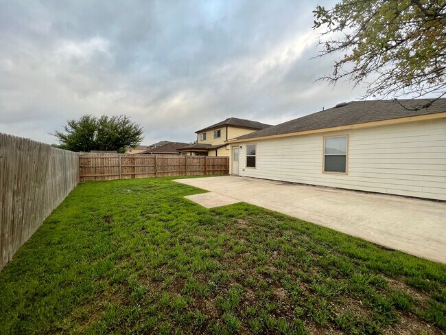 Building Photo - Charming 3BR Home in Kensington Ranch Near Cibolo Creek!