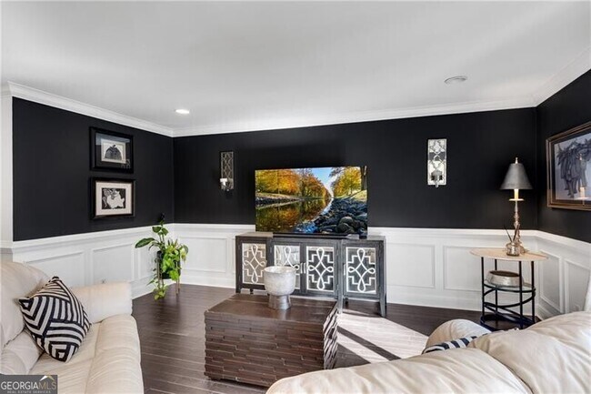 Building Photo - 54 Basswood Cir NE